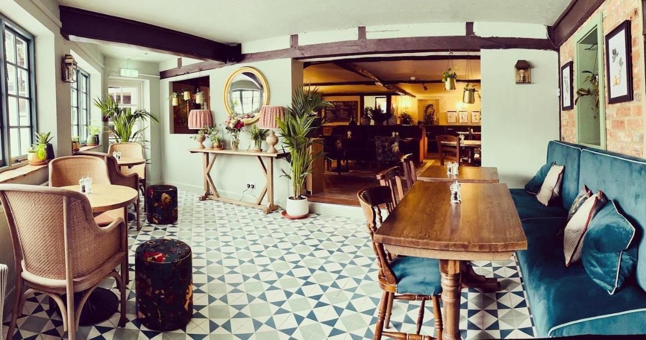 The New Inn Heckfield Hook  Luaran gambar