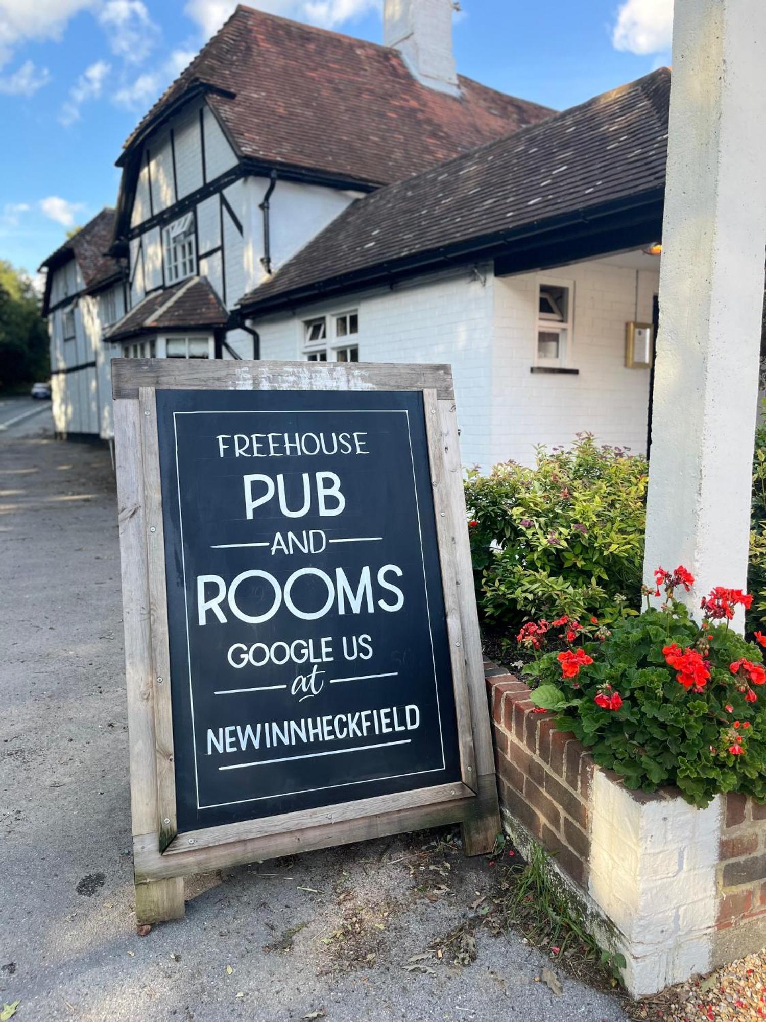 The New Inn Heckfield Hook  Luaran gambar