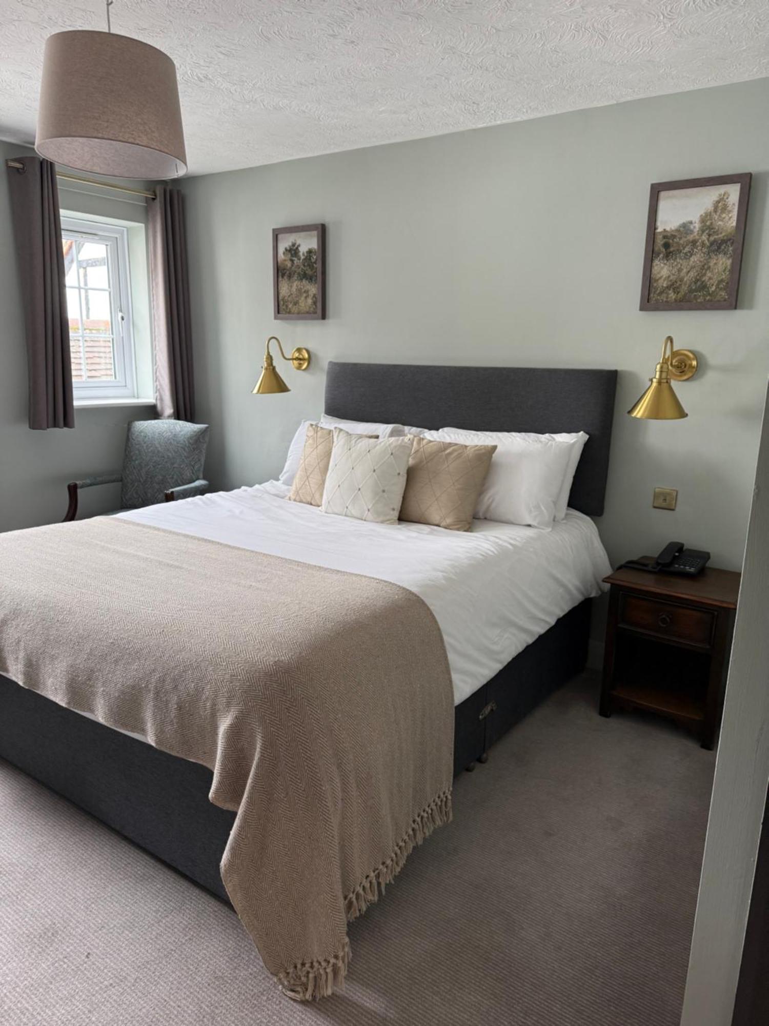The New Inn Heckfield Hook  Luaran gambar